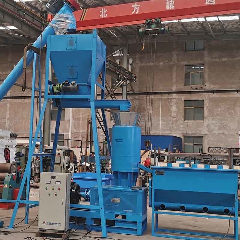 Linia do produkcji pelletu drzewnego 600-800 kg / h Maszyna do produkcji pelletu z biomasy Płaska matryca