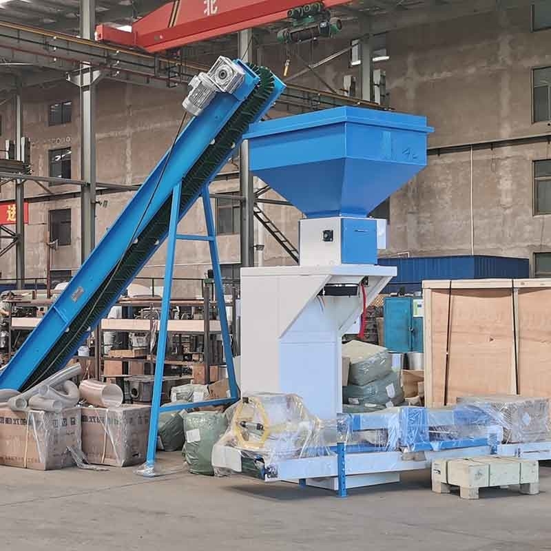 Linia do produkcji pelletu drzewnego 600-800 kg / h Maszyna do produkcji pelletu z biomasy Płaska matryca