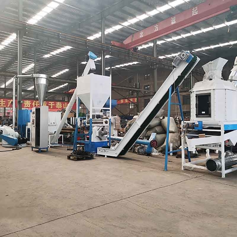 Linia do produkcji granulatu paszowego dla zwierząt 5 T/H Maszyna do produkcji granulatu paszowego dla świń i krów