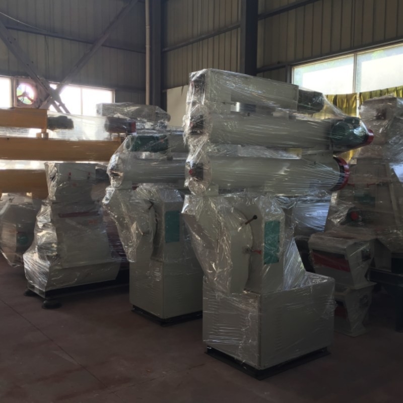 1Ton/H Maszyna do produkcji pelletu dla królików Pasza dla bydła dla kurczaków Maszyna do granulowania o mocy 22 kW do karmienia ryb