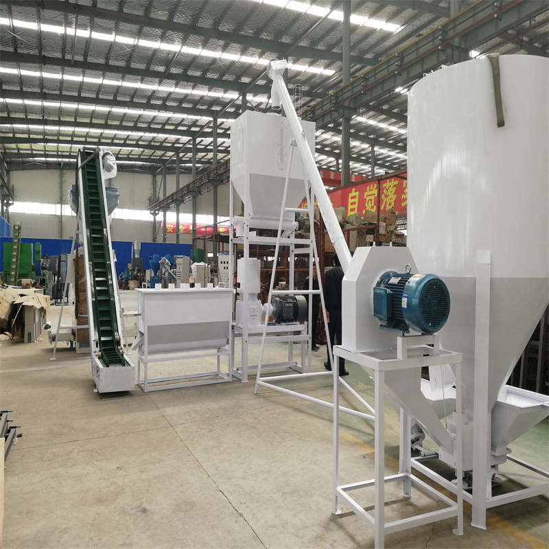 Linia produkcyjna pelletów paszowych 500-1000 kg/h 62KW 17*5*5,5m
