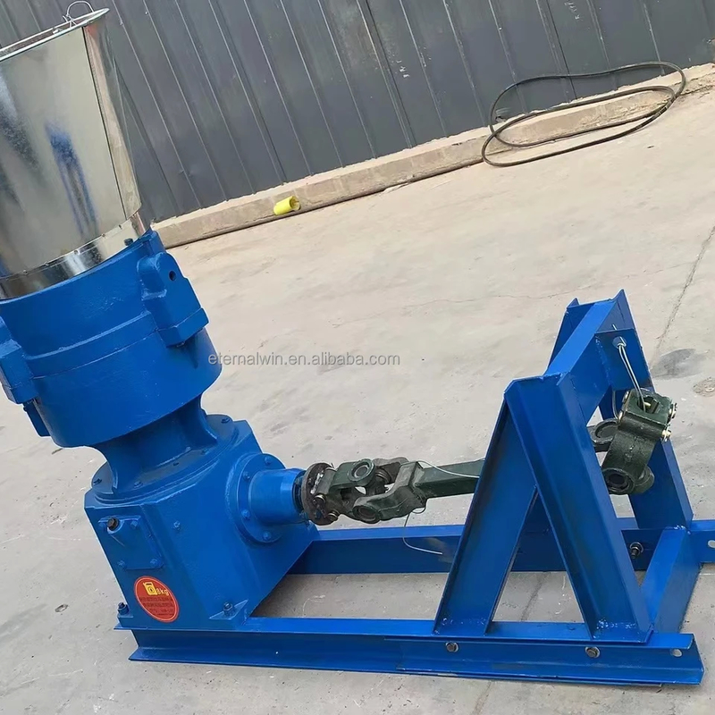 Wyroby z stali stopowej PTO Pellet Mill 12mm Die 80-1000kg/h Capacity Wooden Packaged Machine