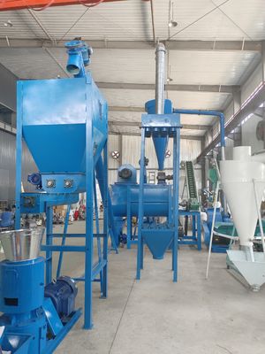 Konfigurowalna linia do granulacji pasz dla zwierząt z instrukcją inżyniera dotyczącą instalacji i zasilaniem 380V/50Hz/3-fazowym